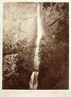 422 - Multnomah Falls, Front View, Oregon