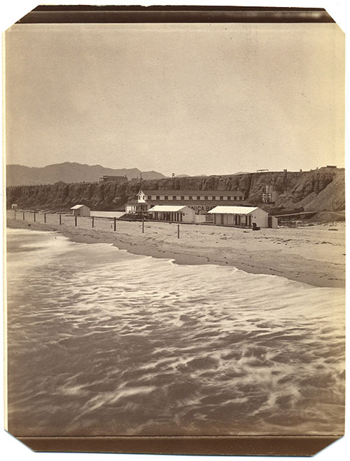 Unnumbered View - Santa Monica Bathing Houses, Cal.