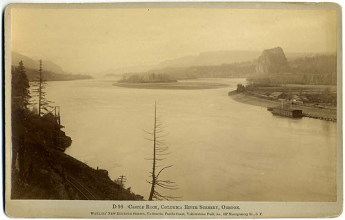 #D 98 - Castle Rock, Columbia River Scenery, Oregon.